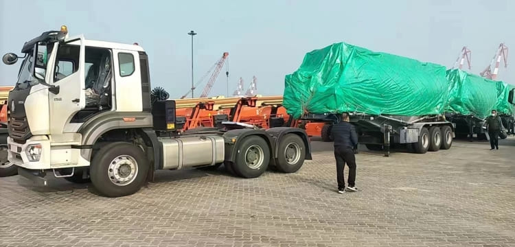 Howo New Model Sinotruk Hohan 6x4 371 Tractor Head for Sale in Ghana