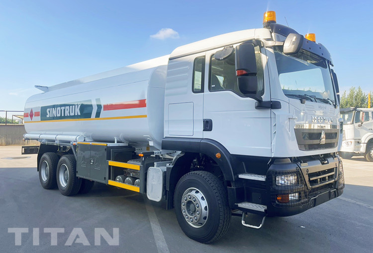 Sinotruk Howo Fuel Tank Truck Price in Ghana