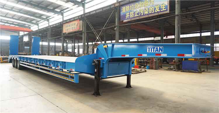 Tri Axle 80T Low Bed Truck Trailer Price for Sale in Ghana Accra