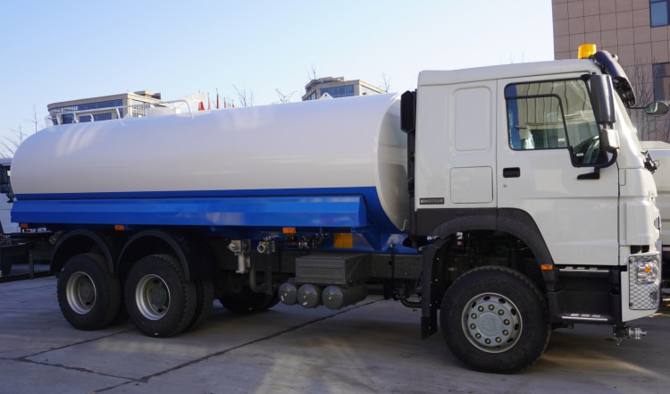 Water Tank Price in Ghana | Howo Water Truck | Water Tank for Sale in Ghana