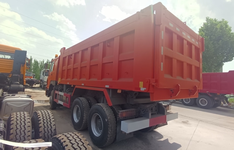 https://www.sinotrukghana.com/product/sinotruk-howo-371-tipper-truck-for-sale-in-ghana.html