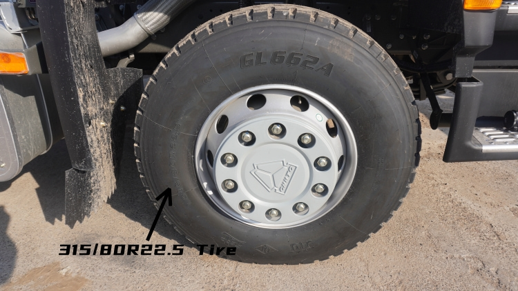 Sinotruk Howo 400 6x4 Tractor Head Truck for Sale in Ghana