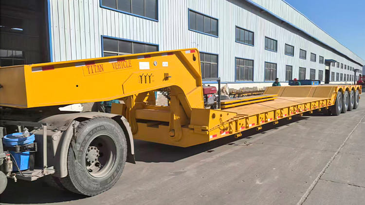 4 Axle 100 Ton Lowboy Trailer for Sale in Ghana Accra