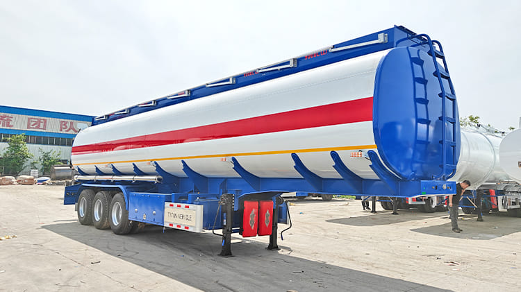 3 Axle 45000L Diesel Fuel Tanker Trailer for Sale in Ghana Tema