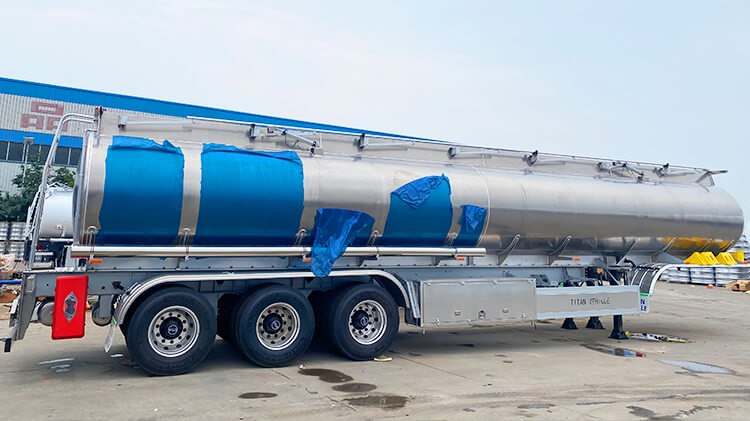 3 Axle Aluminum Tanker Trailer for Sale in Ghana