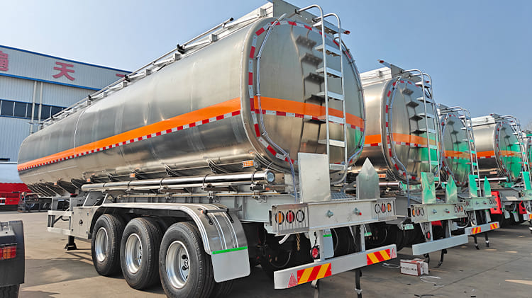 42000 Litre Aluminum Tanker Trailer for Sale in Ghana