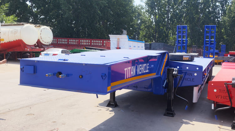 4 Axle 100 Ton Lowbed Semi Trailer for Sale in Ghana