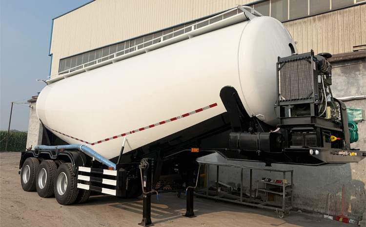 40 CBM Bulk Cement Tanker Trailer for Sale in Ghana