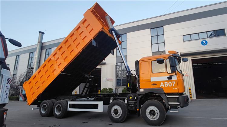 Shacman F3000 Dump Truck 8x4 for Sale In Ghana