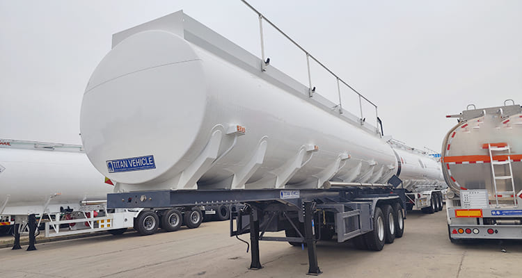 TITAN 3 Axle 45000L Crude Oil Tanker Trailer for Sale in Ghana