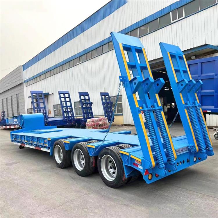 Multi Fuction 80 Ton Low Bed Trailer
