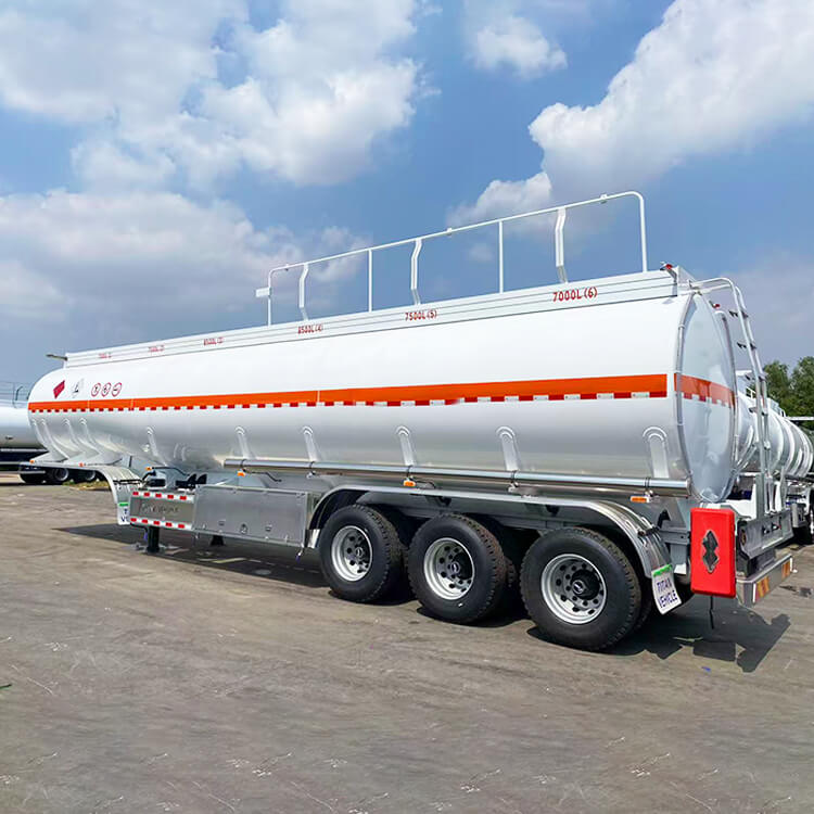 3 Axle Fuel Tanker Trailer